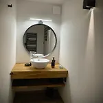 דירה Le Cozy De Bouvacote Avec Vue Panoramique Et Sauna לה טולי