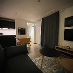 Le Cozy De Bouvacote Avec Vue Panoramique Et Sauna דירה לה טולי