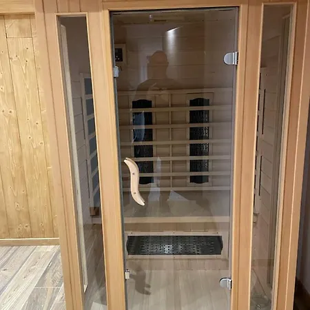 Le Cozy De Bouvacote Avec Vue Panoramique Et Sauna Apartmán