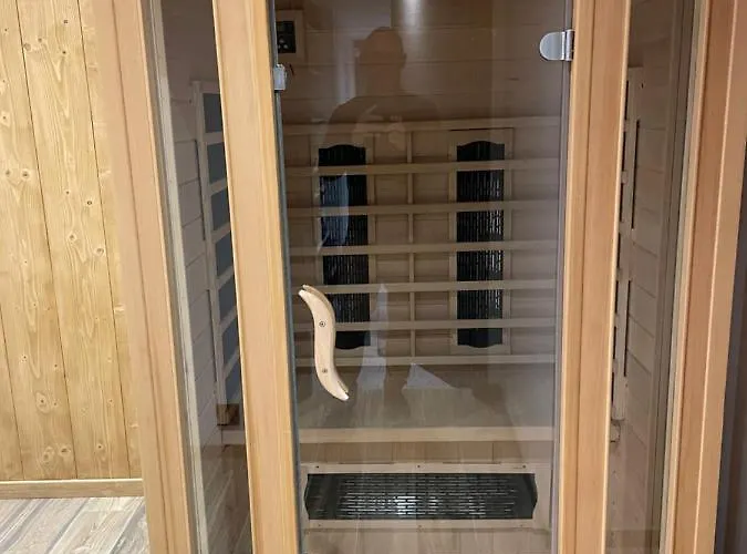 Le Cozy De Bouvacote Avec Vue Panoramique Et Sauna 아파트